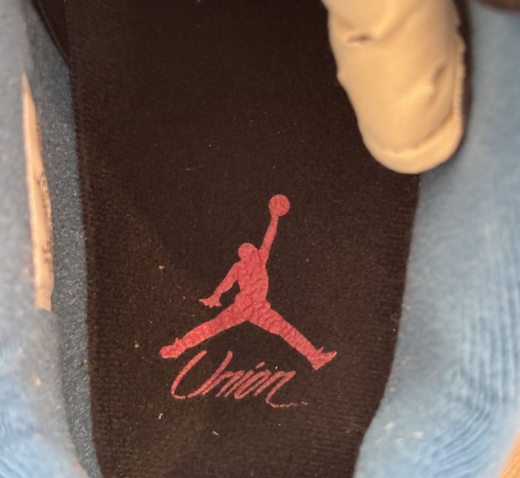 Jordan 4 Union Off Noir