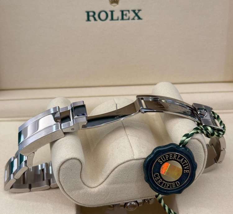 Rolex Daytona Panda White Nuovo 2025 Aprile New Model Full Set Con Documenti Scatola Rolex