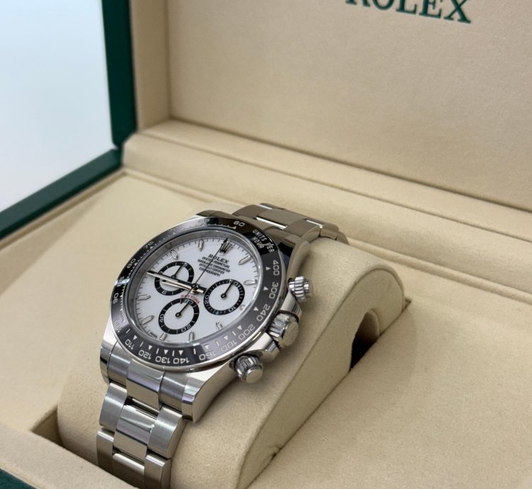 Rolex Daytona Panda White Nuovo 2025 Aprile New Model Full Set Con Documenti Scatola Rolex