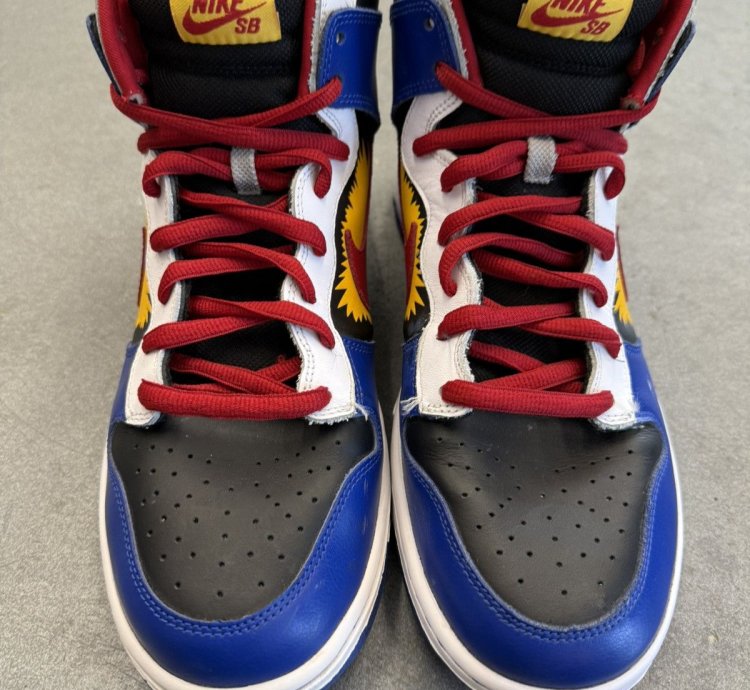 2018 Nike Sb Dunk High Comic 305050-064 Size 12