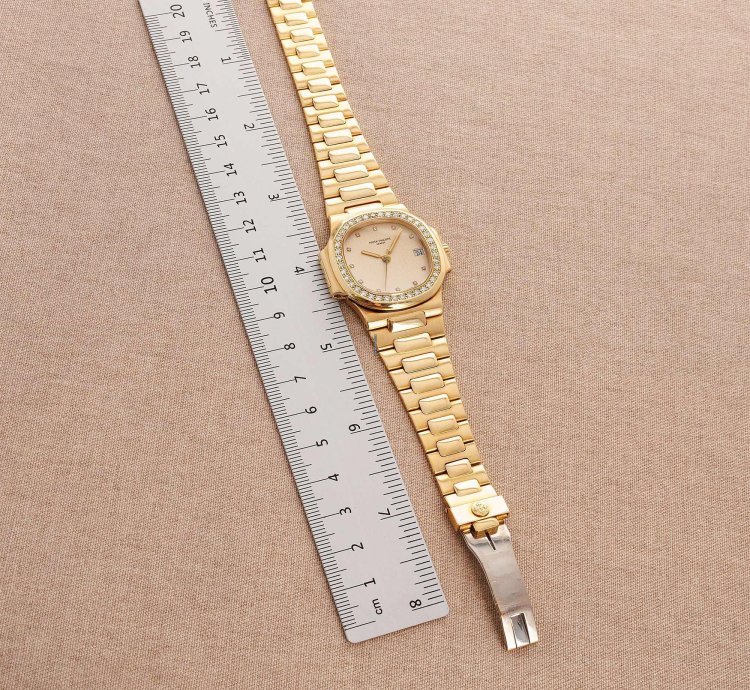 Patek Philippe Nautilus Yellow Gold Nautilus Ref 3800 With Diamond Bezel And Ceramic Dial