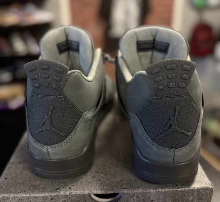 Jordan 4 Wet Cement fq7928-001 Size 12