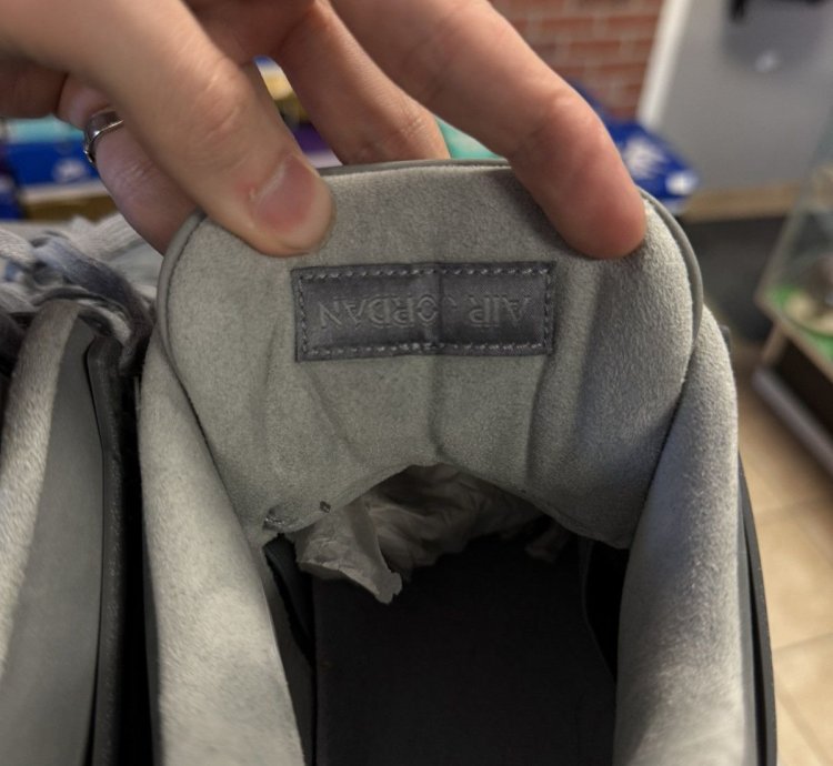 Jordan 4 Wet Cement fq7928-001 Size 12