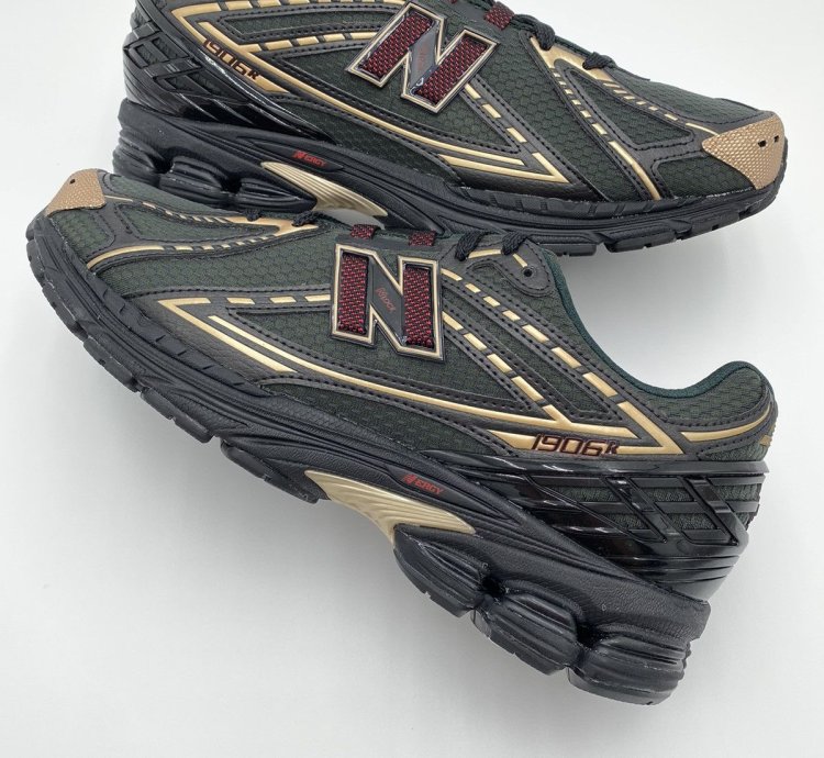12 Kith For New Balance 1906r Black Green