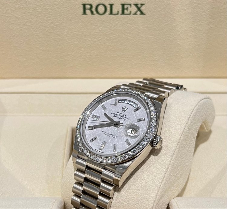 Rolex Day-date 40 White Gold Day-date 40 Meteorite Baguette Dial Factory Diamond Bezel 2023 Unworn 228349rbr