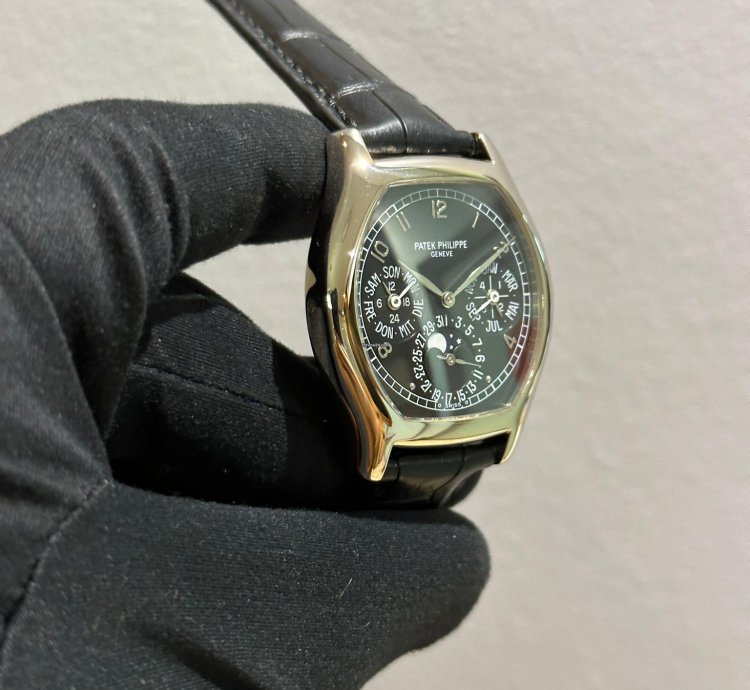 Patek Philippe Perpetual Calendar 18k