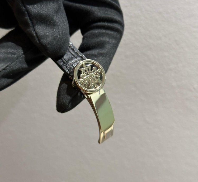 Patek Philippe Perpetual Calendar 18k