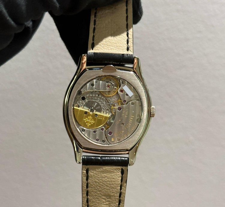 Patek Philippe Perpetual Calendar 18k