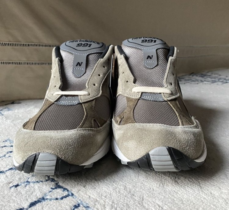 13 New Balance 991 Miuk Jjjjound Grey Olive Brown M991jja