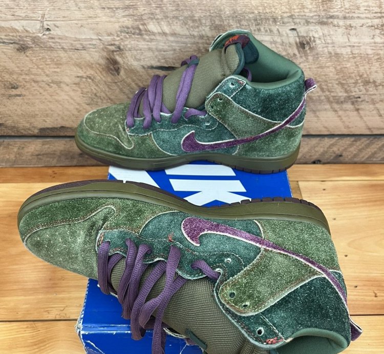 Nike Sb Dunk High Premium Skunk 4 20 Size 313171-300