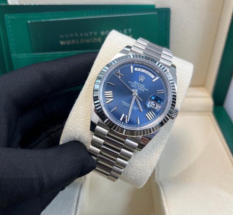 Rolex Day-date 40 White Gold Day-date 40 Watch - Fluted Bezel - Blue Bevelled Roman Dial - 228239