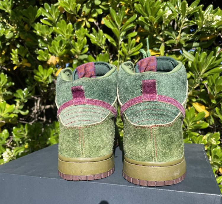 Nike Sb Dunk High Premium Skunks 420