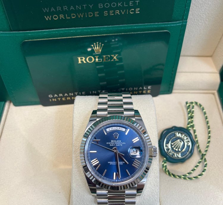 Rolex Day-date 40 White Gold Day-date 40 Watch - Fluted Bezel - Blue Bevelled Roman Dial - 228239