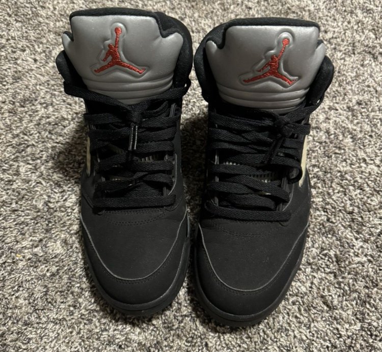 Jordan 5 Black Metallic 2016