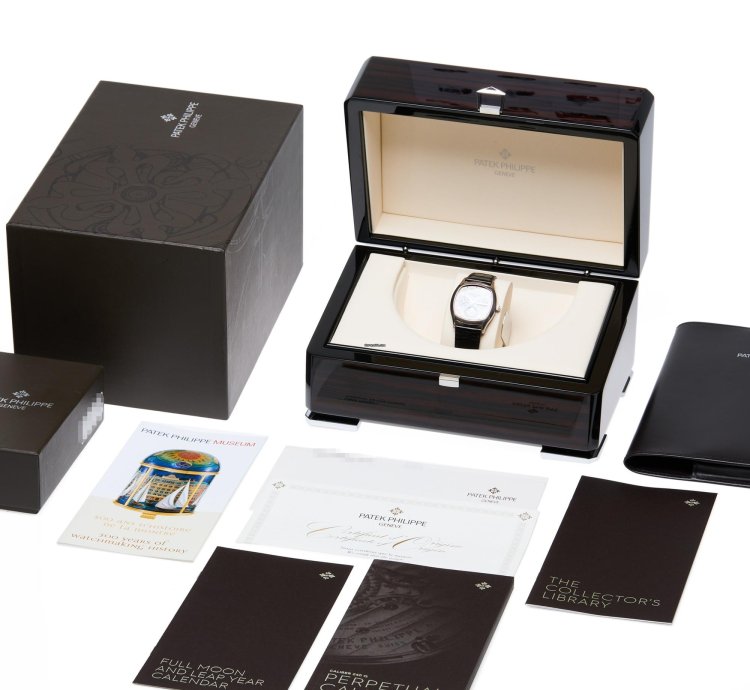 Patek Philippe Perpetual Calendar 18k White Gold 5940g-001 - Com003403