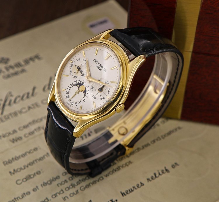 Patek Philippe Perpetual Calendar 18kt Yellow Gold Ref 3940 Full Set 1997