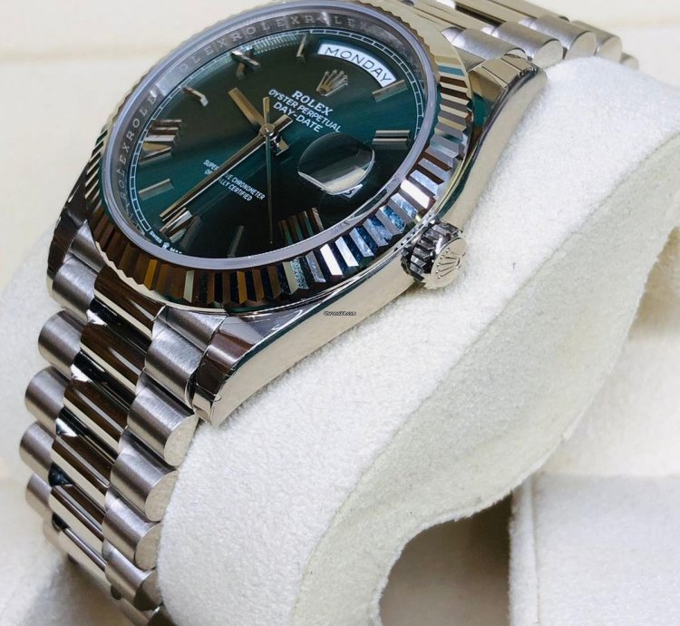 Rolex Day-date 40 White Gold Green Roman Dial 40mm