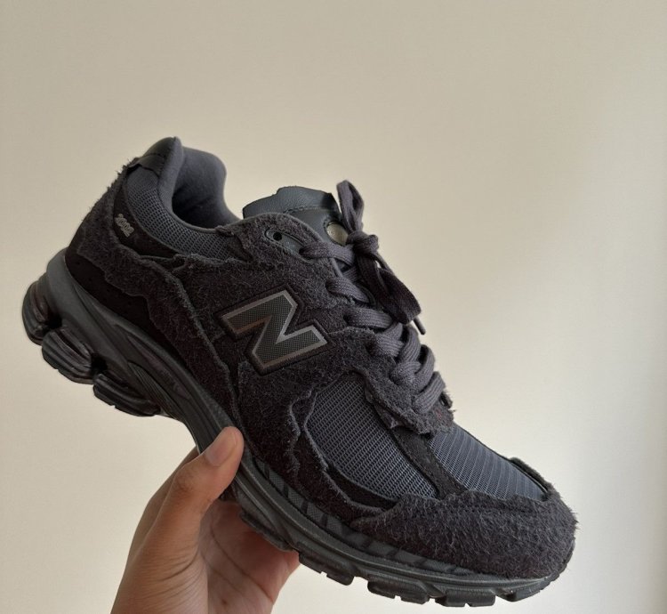 2021 2002r Protection Pack - Phantom New Balance