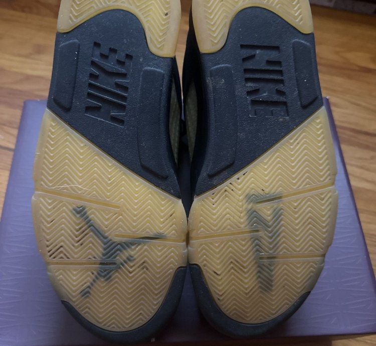Jordan 5 Dusk Ma Maniere