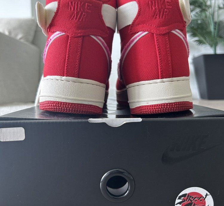 2019 Emotionally Unavailable Air Force 1 High Heart