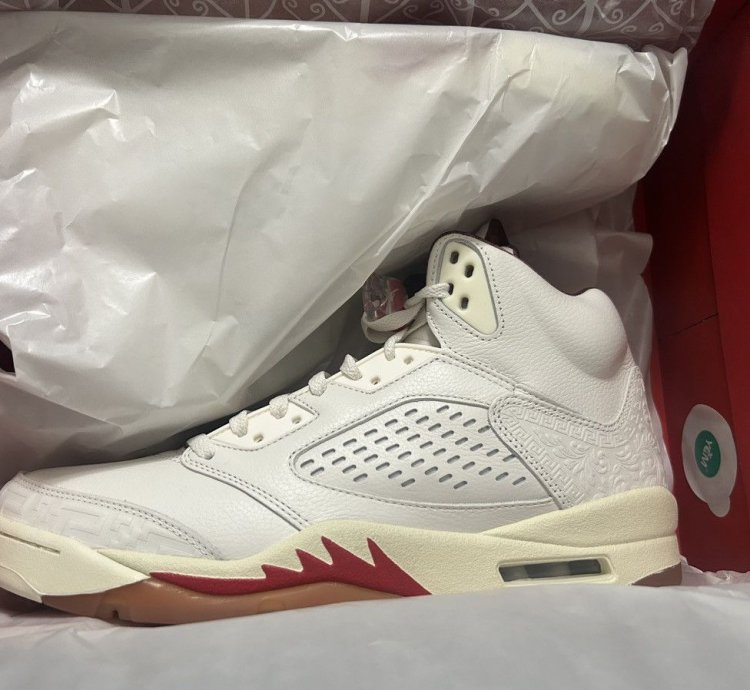 Jordan 5 El Grito