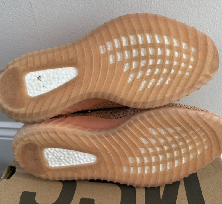 2019 Men Adidas Yeezy Boost 350 V2 Eg7490 Clay Sz 12 Used