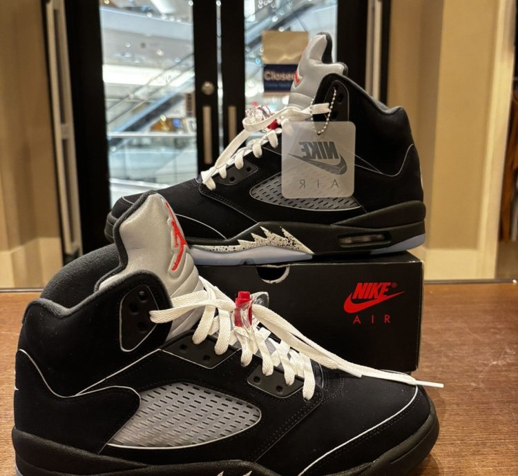 Jordan 5 High Black Metallic