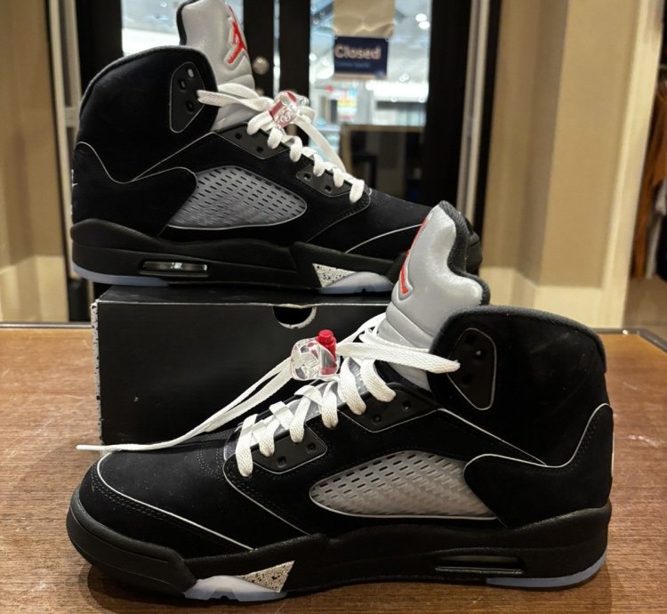 Jordan 5 High Black Metallic