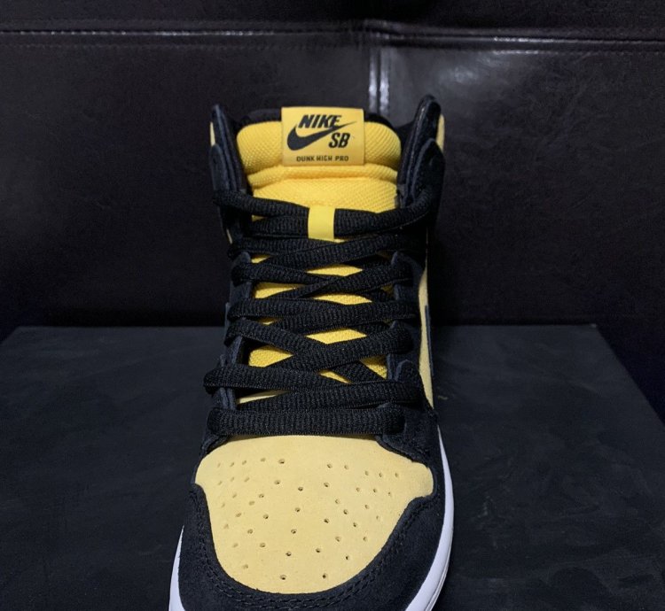 Nike Sb Dunk High Reverse Golden Rods