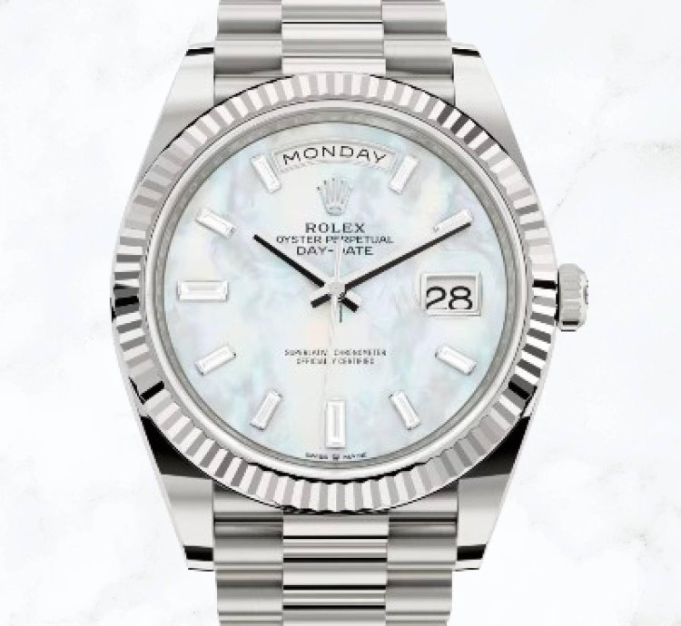 Rolex Day-date 40 White Gold Mother Of Pearl Diamond Dial 228239 new Unworn