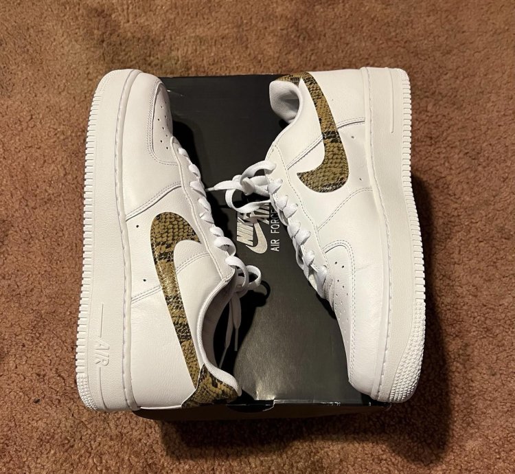 2019 Nike Men Air Force 1 Ivory Snake Ao1635-100 Us10 5