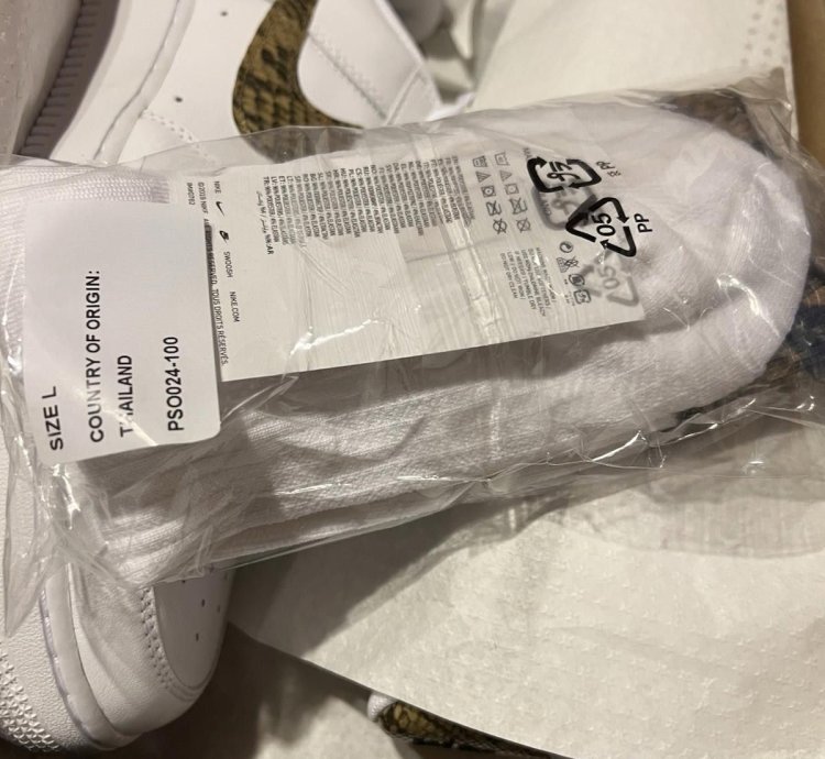 2019 Nike Men Air Force 1 Ivory Snake Ao1635-100 Us10 5