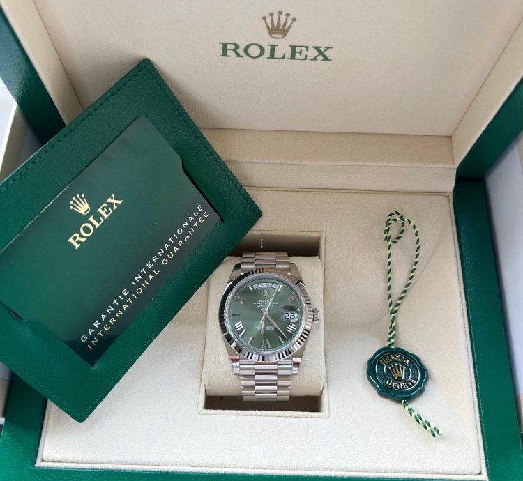 Rolex Day-date 40 White Gold Olive Anniversary Dial
