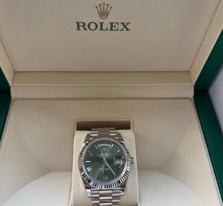 Rolex Day-date 40 White Gold Olive Anniversary Dial