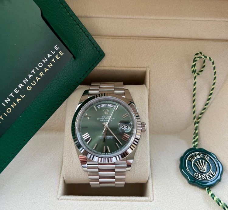 Rolex Day-date 40 White Gold Olive Anniversary Dial