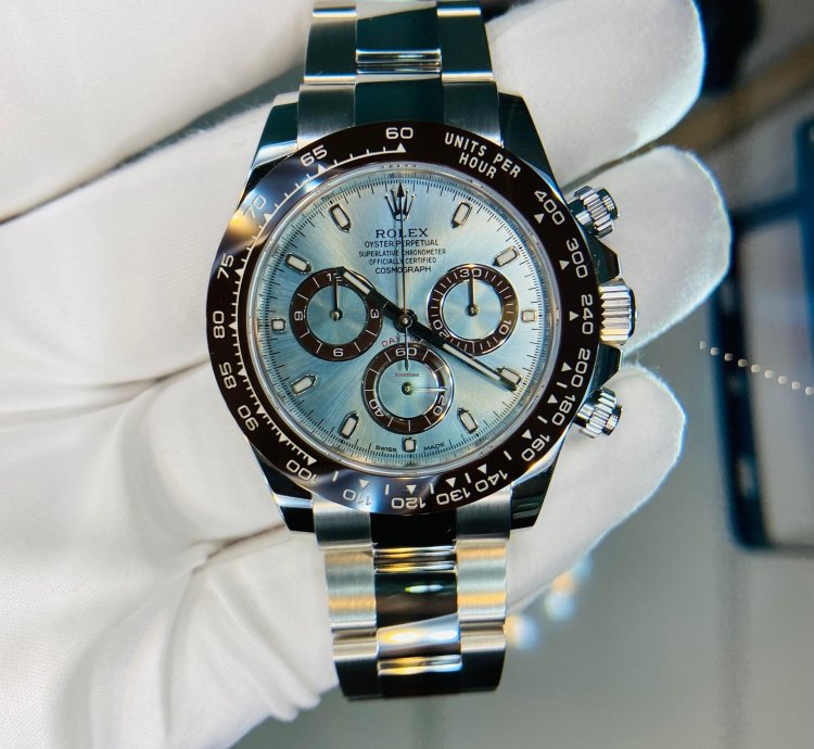 Rolex Daytona Platinum new Unworn Piece Of The First Platinum Daytona Discontinued