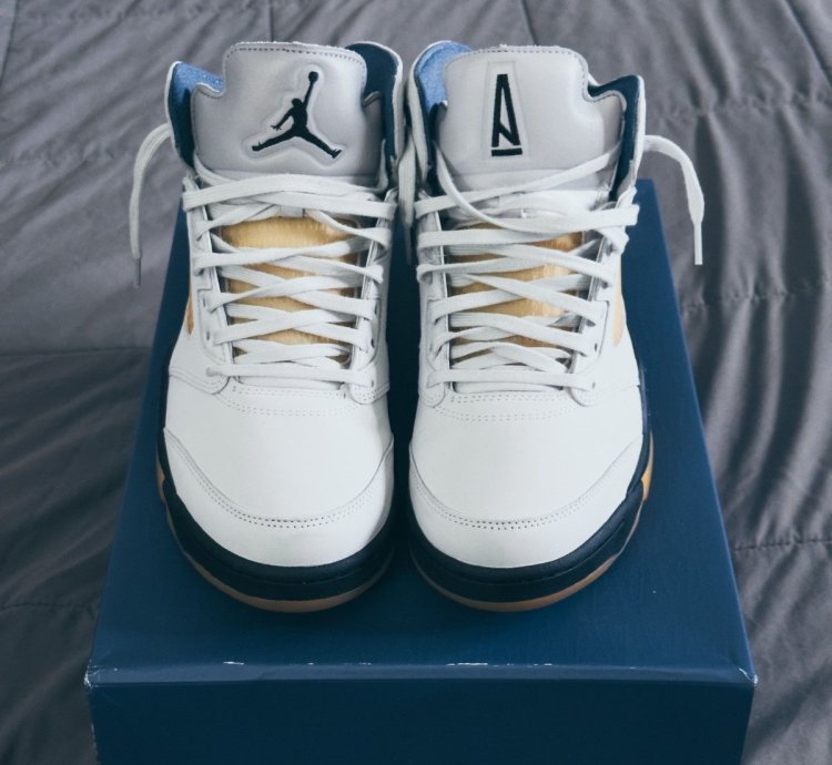 Jordan 5 Ma Maniere dawn