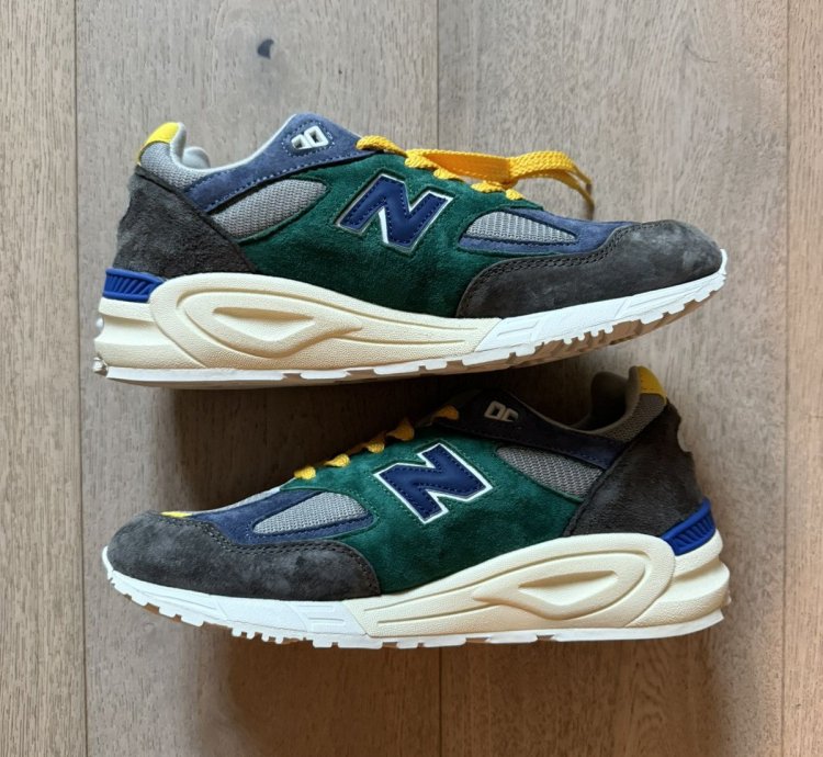 990v2
