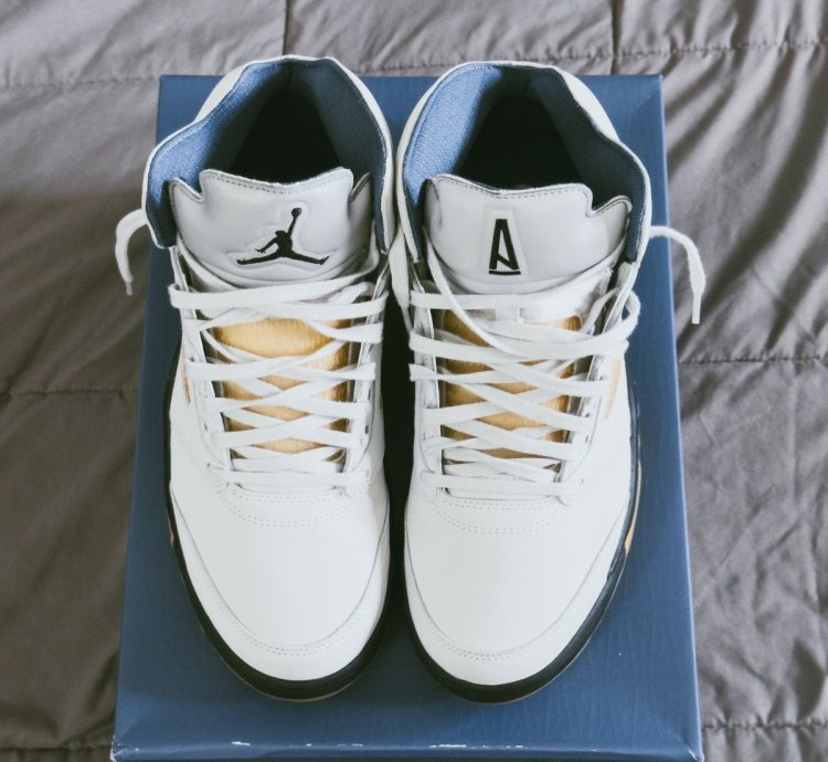 Jordan 5 Ma Maniere dawn