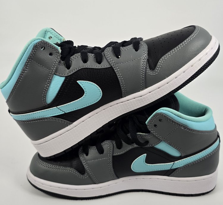 2020 Air Jordan 1 Mid Gs Grey Aqua