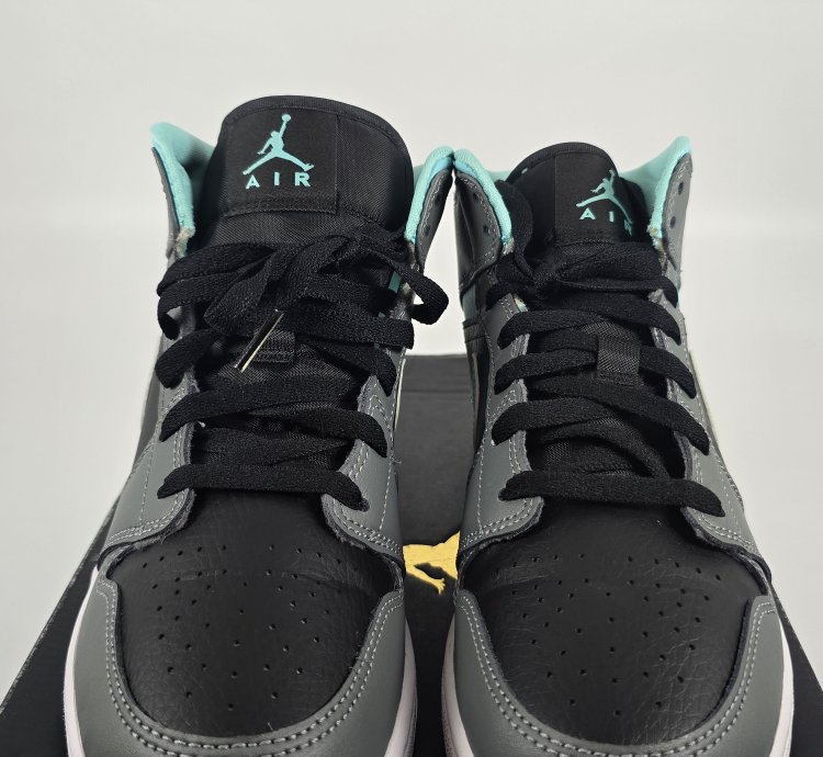 2020 Air Jordan 1 Mid Gs Grey Aqua
