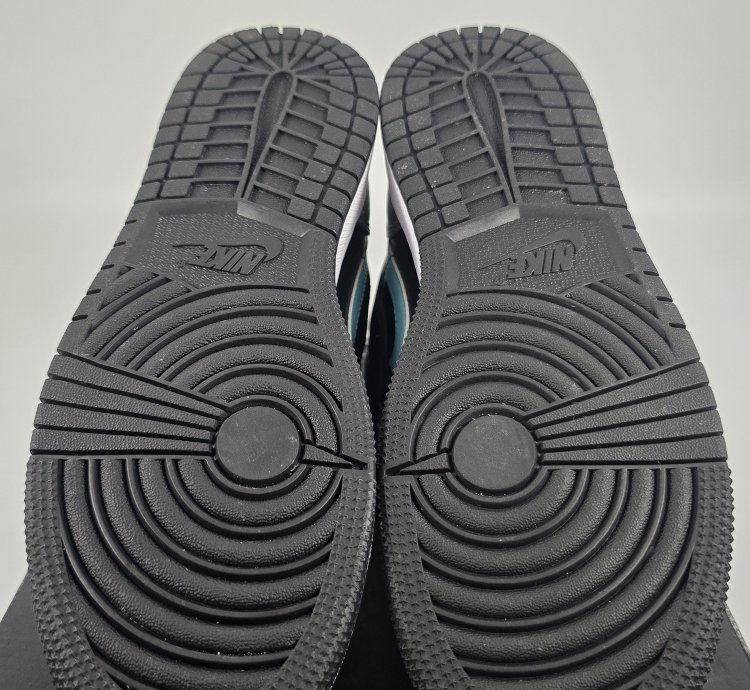 2020 Air Jordan 1 Mid Gs Grey Aqua