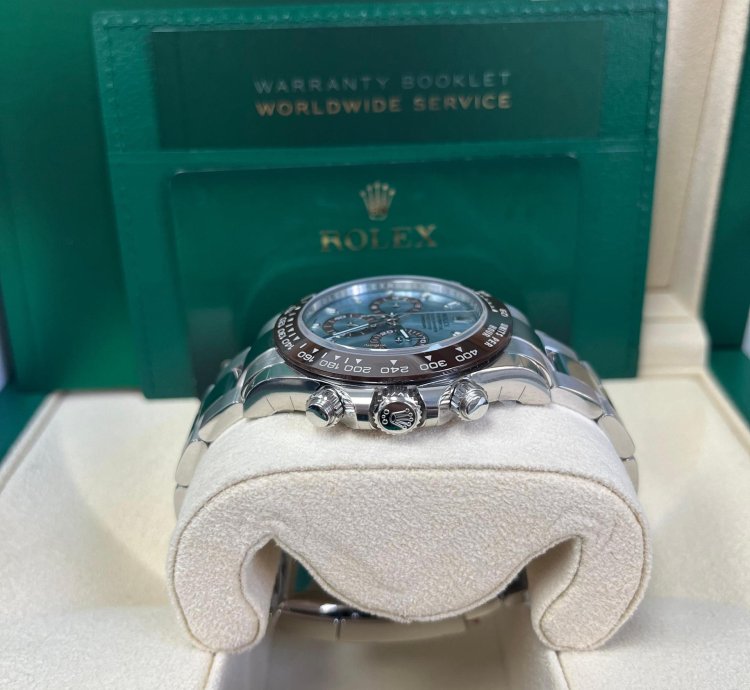 Rolex Daytona Platinum 40mm Ice Blue Index Dial