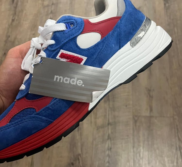 992 Trainer In Multicolor
