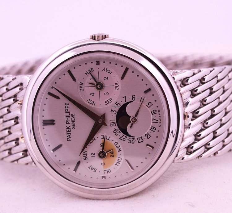 Patek Philippe Perpetual Calendar 3945 1g-013