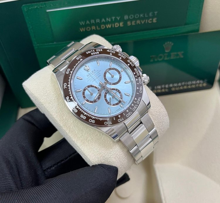 Rolex Daytona Platinum Cosmograph Daytona Ice Blue Index Dial Oyster Bracelet 126506