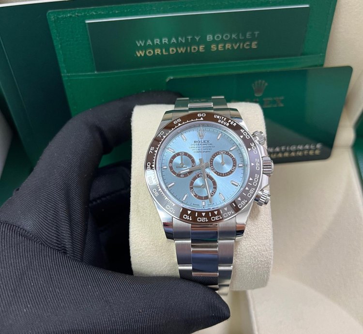 Rolex Daytona Platinum Cosmograph Daytona Ice Blue Index Dial Oyster Bracelet 126506