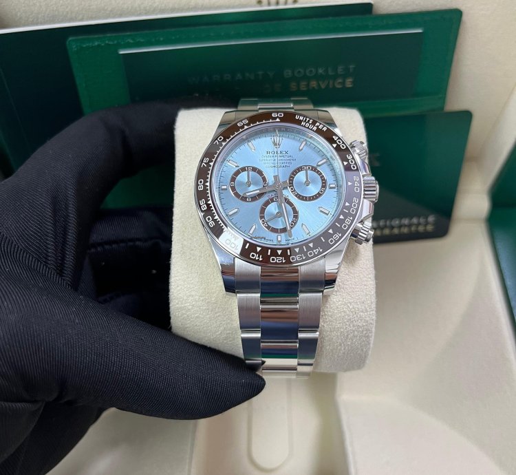 Rolex Daytona Platinum Cosmograph Daytona Ice Blue Index Dial Oyster Bracelet 126506