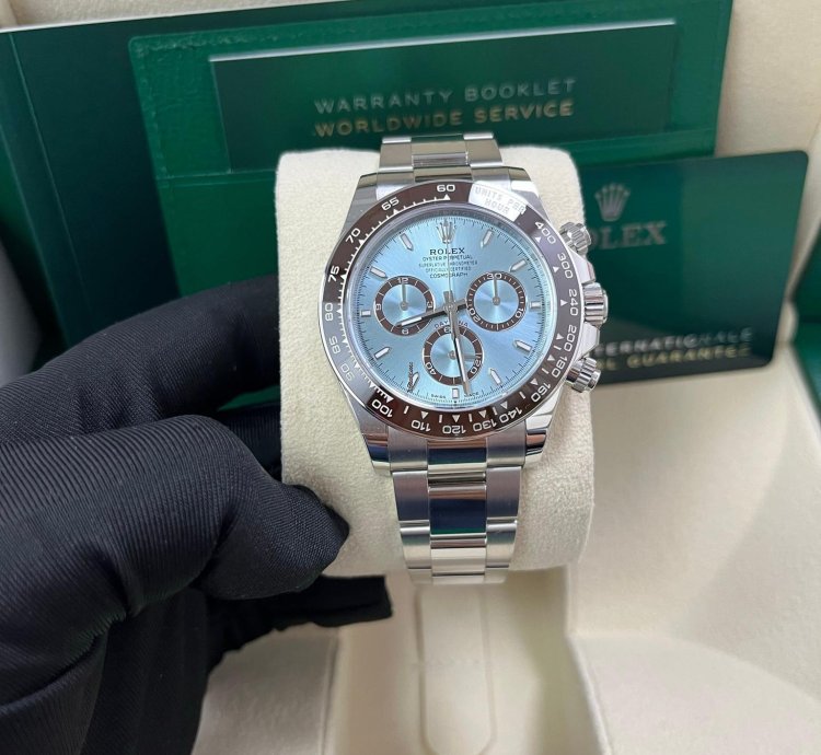 Rolex Daytona Platinum Cosmograph Daytona Ice Blue Index Dial Oyster Bracelet 126506