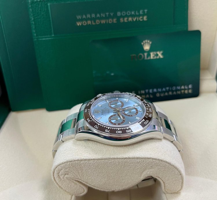 Rolex Daytona Platinum Cosmograph Daytona Ice Blue Index Dial Oyster Bracelet 126506